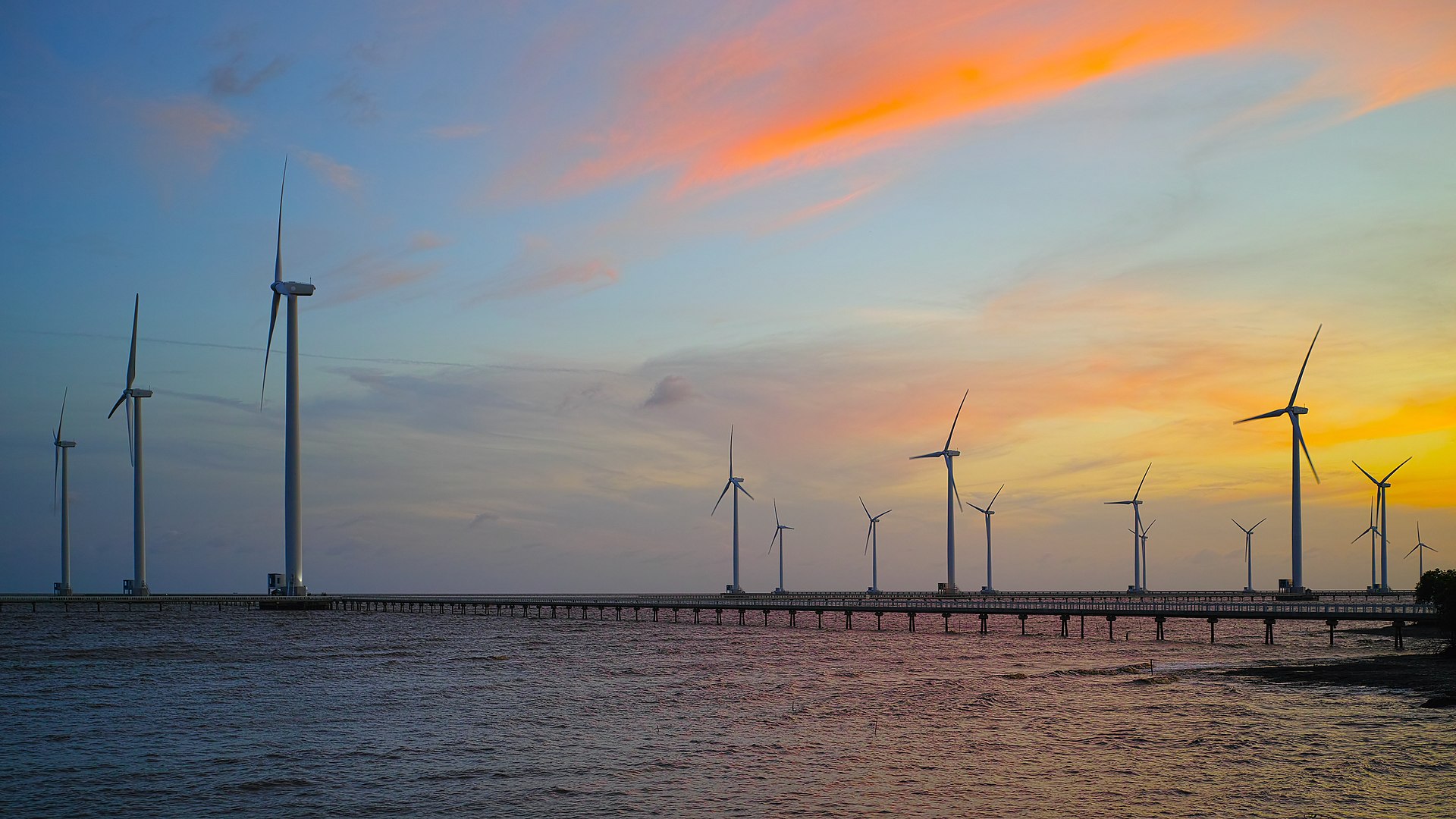 Bạc Liêu windpower farm.jpg